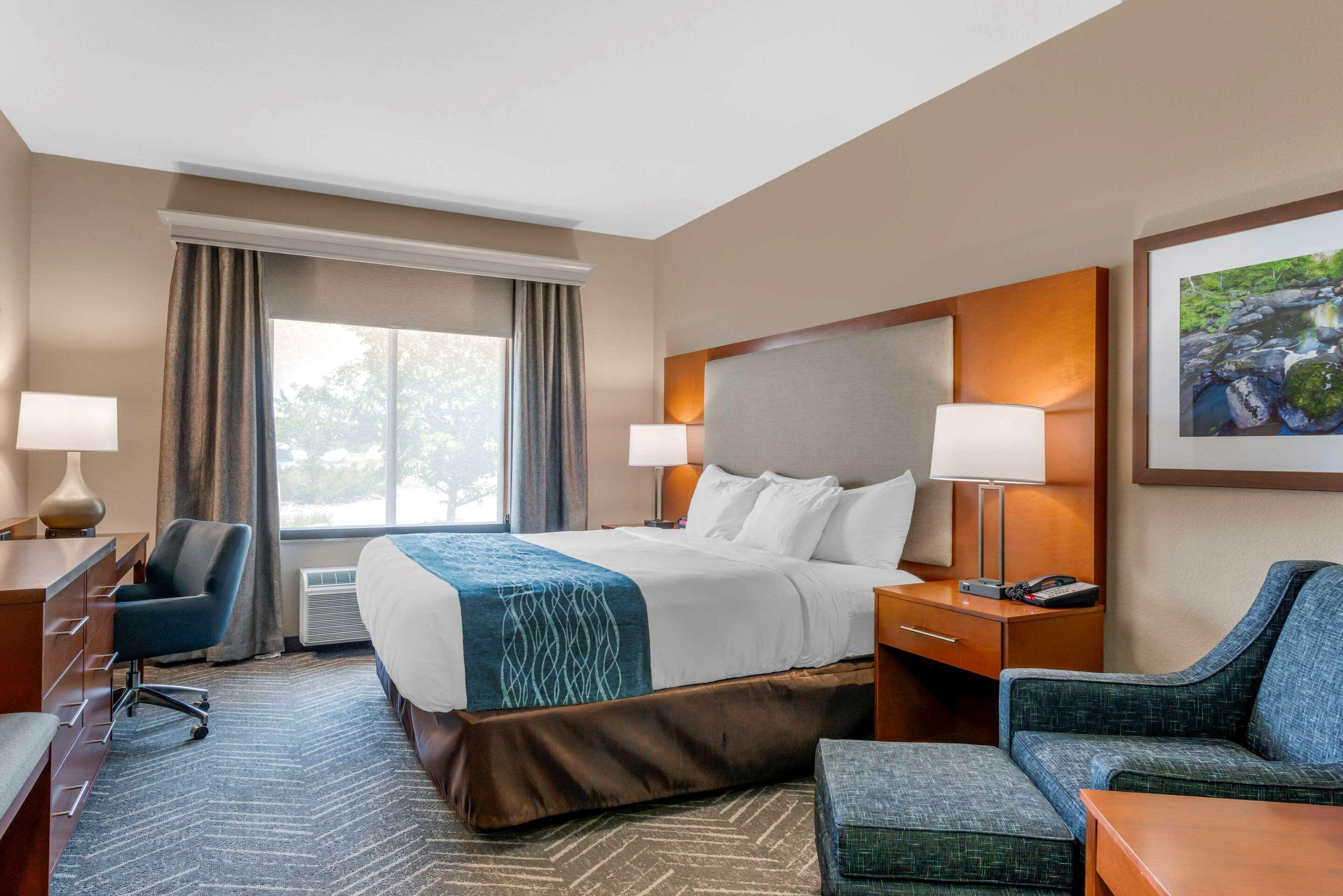 Hotel Comfort & And Virginia